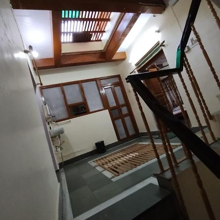 Heritage Homestay@Old City Near Ganges Варанаси Экстерьер фото