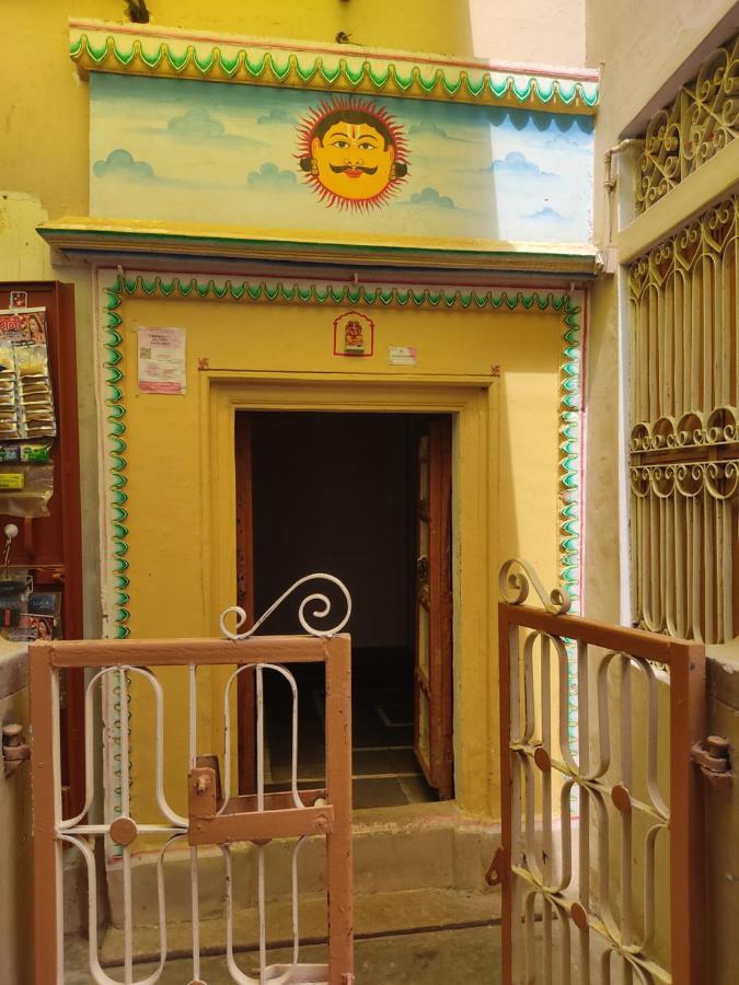 Heritage Homestay@Old City Near Ganges Варанаси Экстерьер фото
